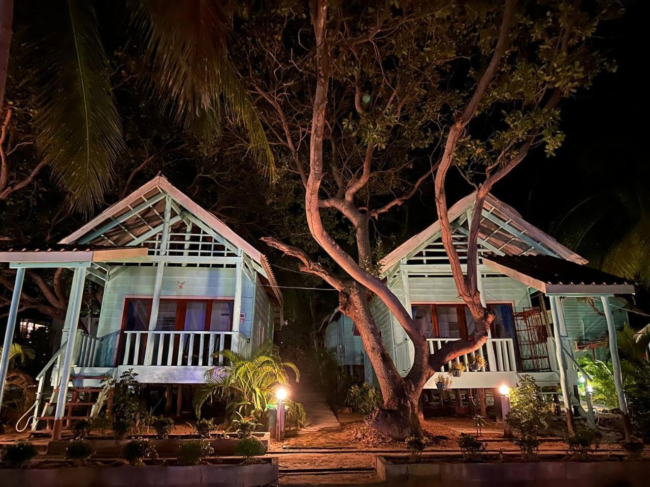 Nice Beach Bungalow Derm Tkov Village Exterior foto